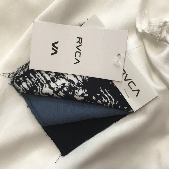 RVCA White Caged Dress NWT - Picture 4 of 4