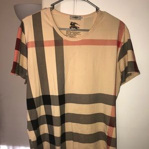 Burberry T-shirt