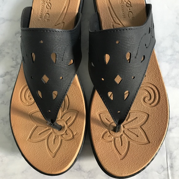 b.o.c. Franz sandals - Picture 2 of 4