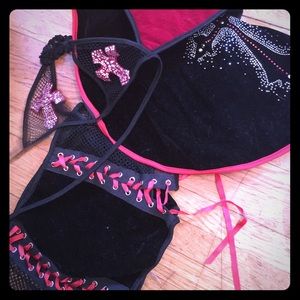 Vampire bedroom outfit