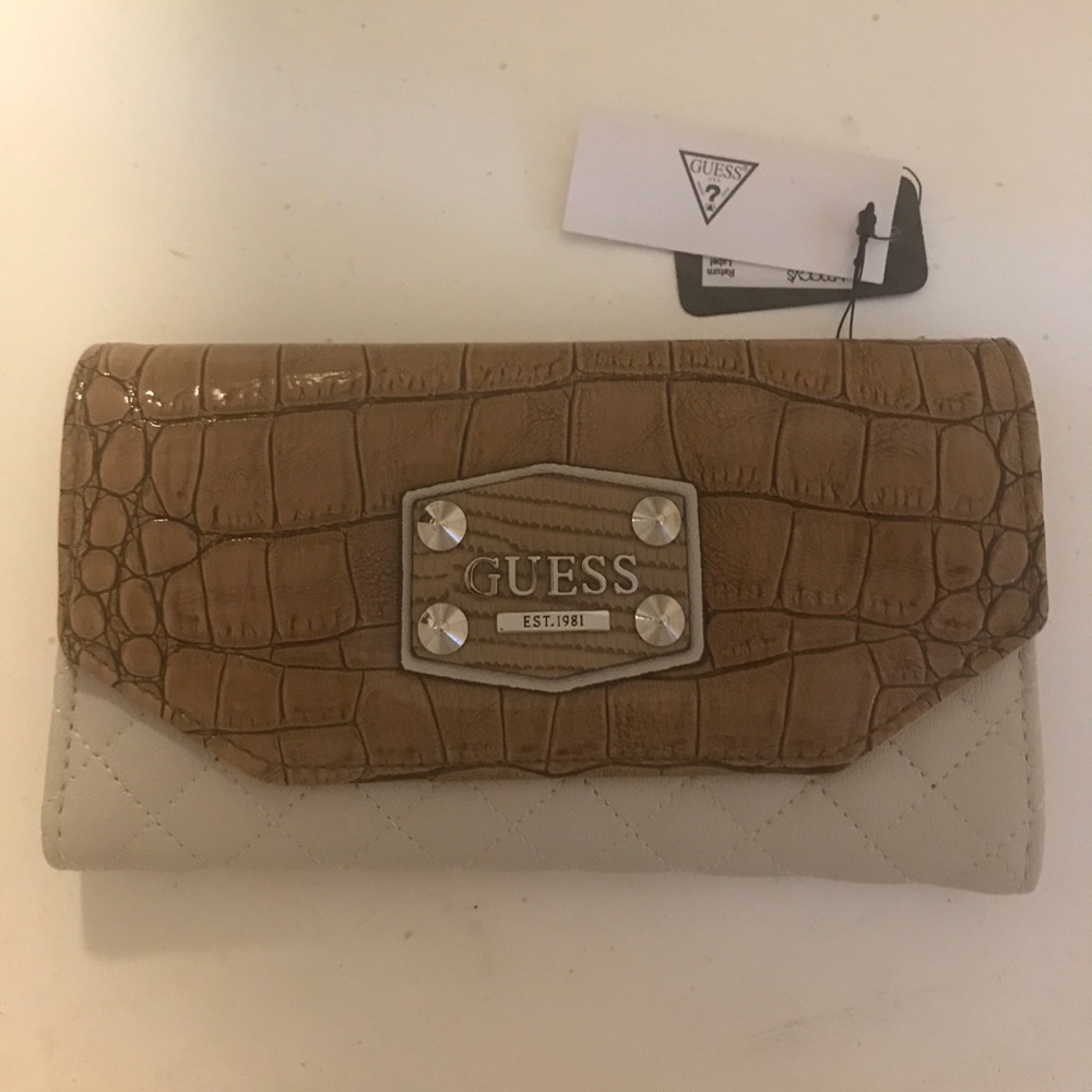 Guess wallet