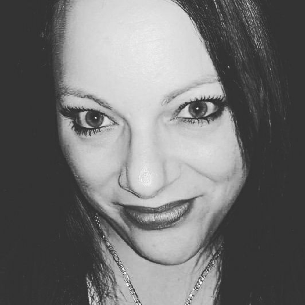 Meet your Posher, Devin