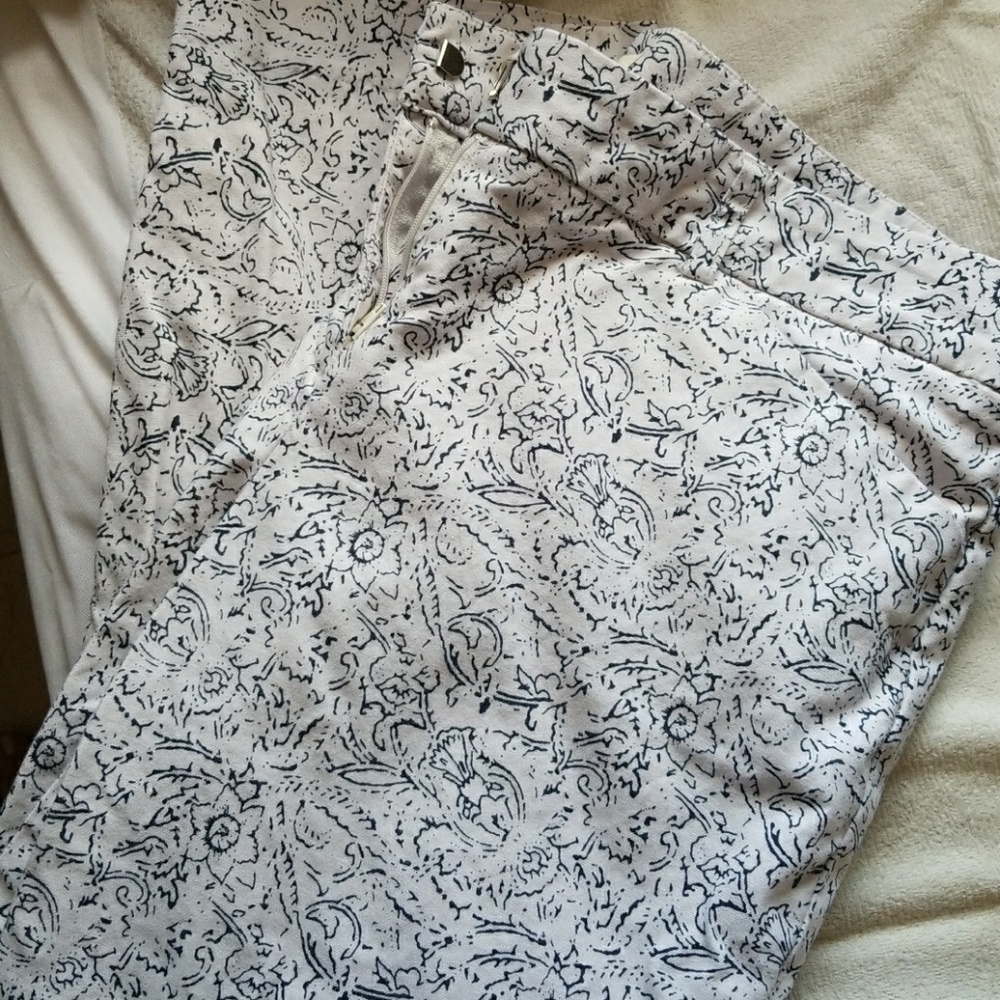 Cropped pants