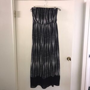 Forever 21 Plus 1X Strapless Maxi Dress