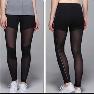 Lululemon Hot to Street Pant 7/8 length