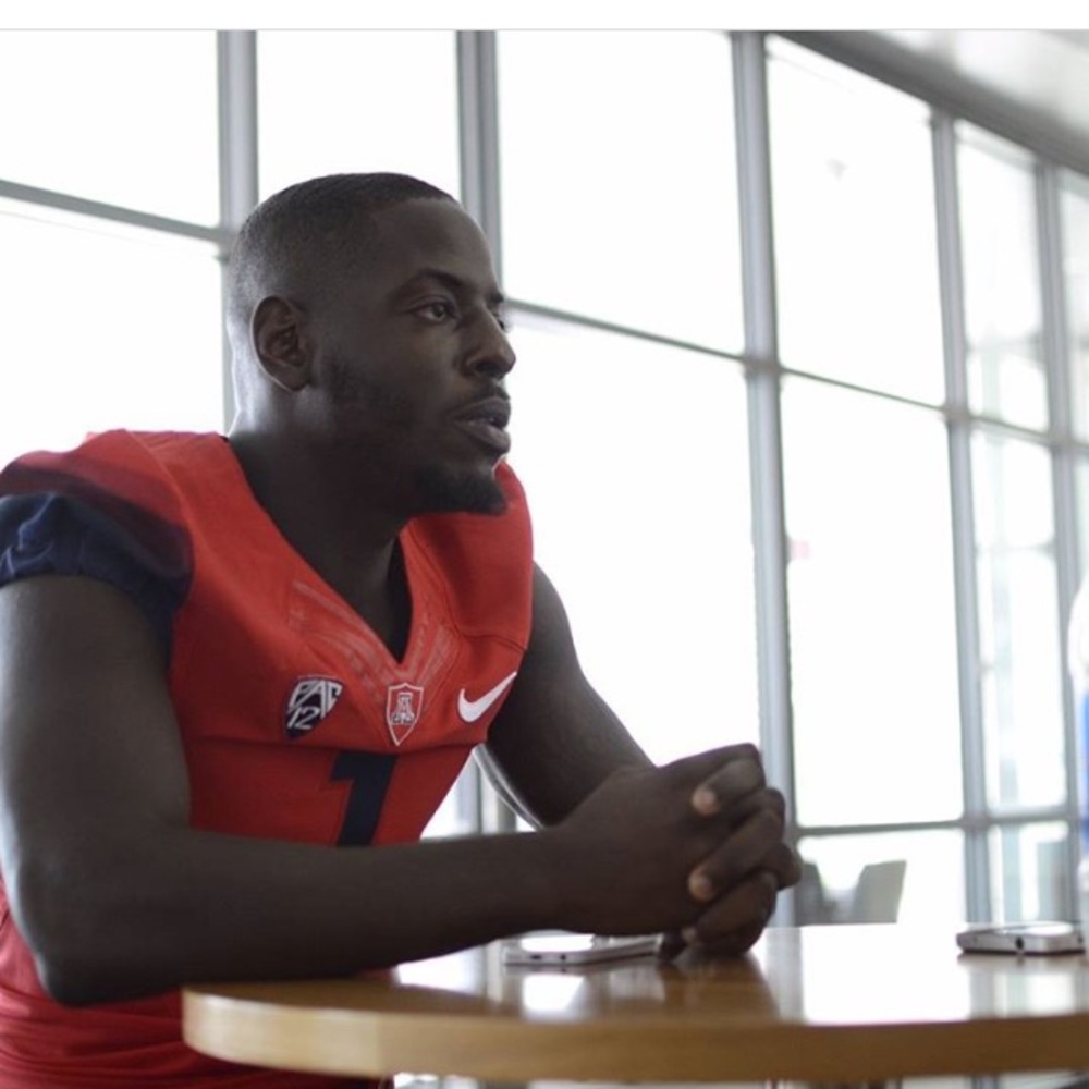 Meet your Posher, Tellas