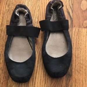 Coach Flats
