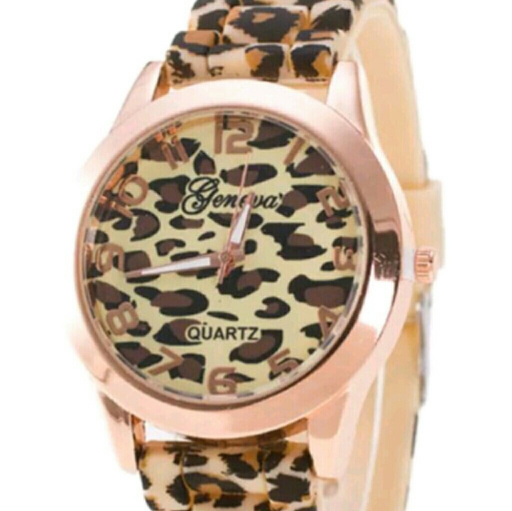 Rose 🌹 gold Plated, Leopard 🐆 print watch
