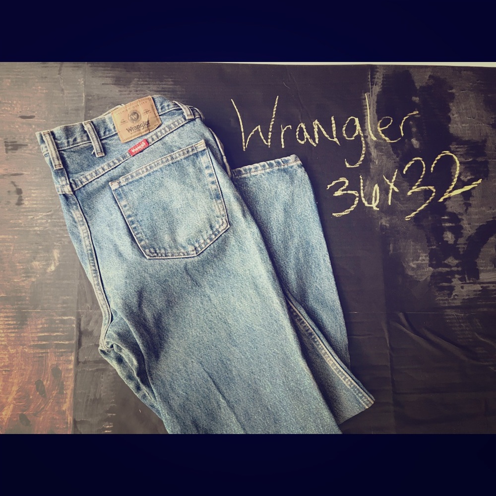 Men’s Wrangler jeans Regular fit size 36 x 32