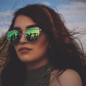 Meet your Posher, Taylor