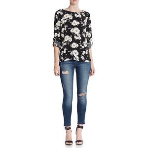 Daniel Rainn Women’s Floral Roll Sleeve top