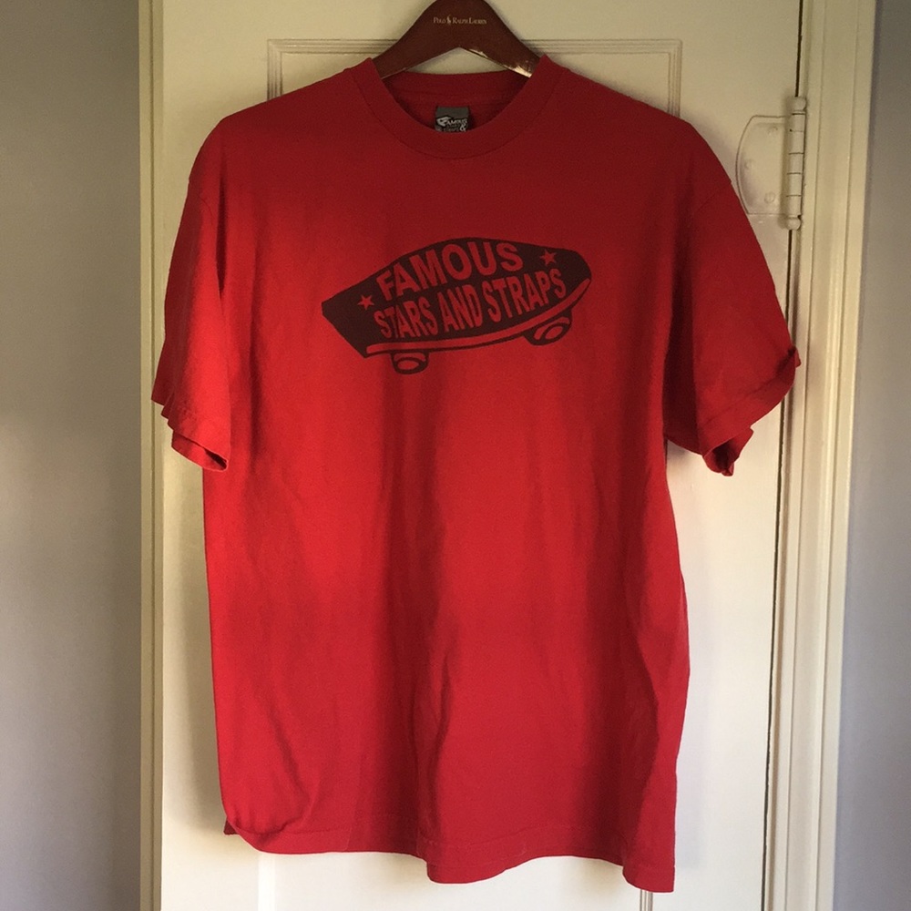 Men’s XL Famous Stars and Straps Skateboard Tshirt