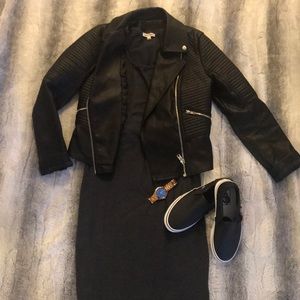 NWOT 3/4 sleeve Bodycon dress