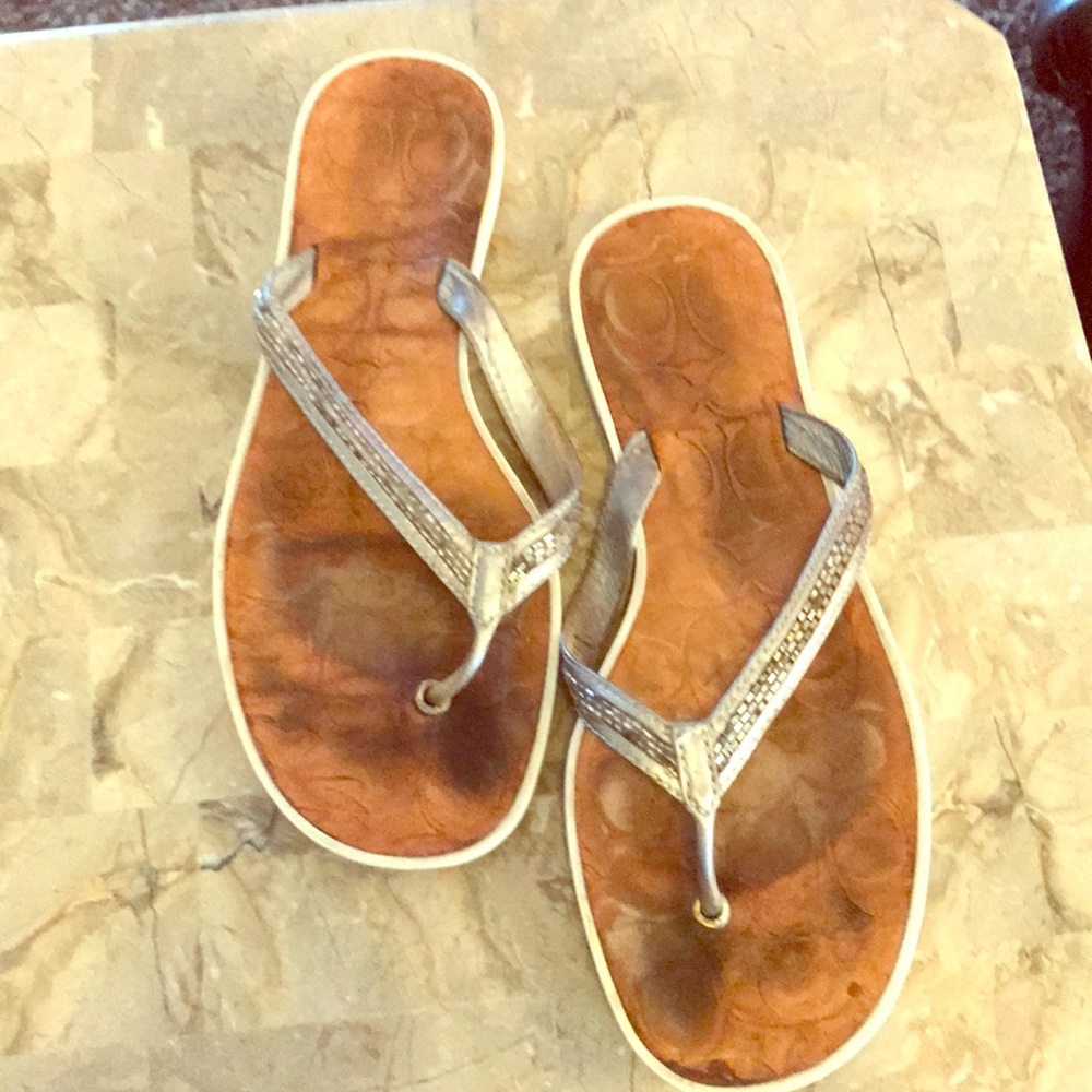 Coach size 10 leather Flip Flops silver beads