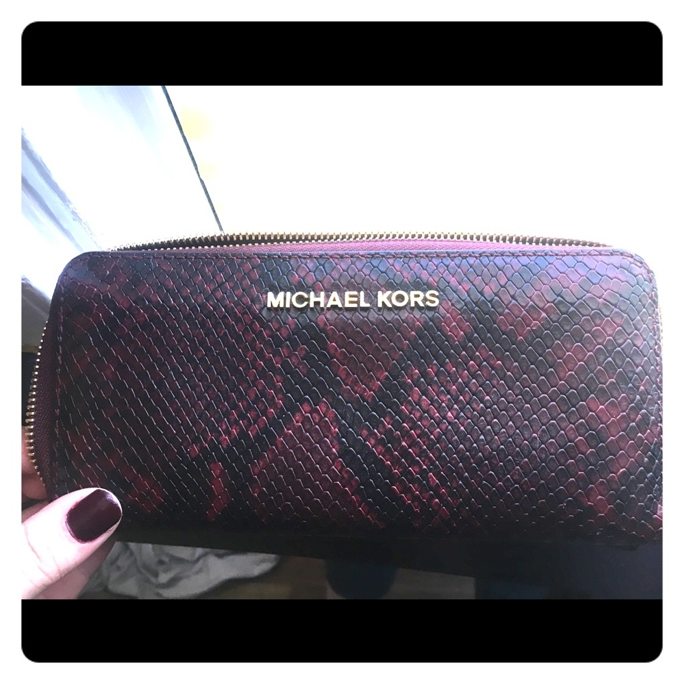 Merlot snake skin wallet