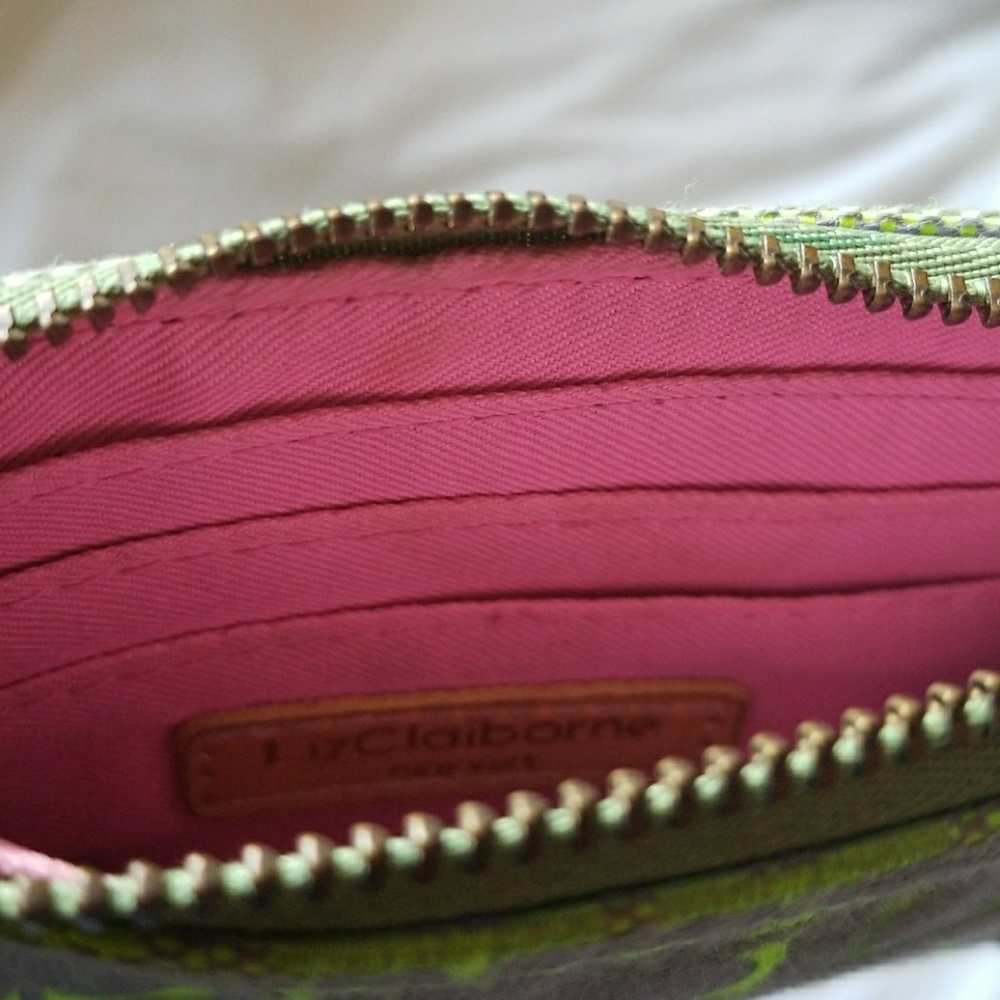 Pencil pouch - Picture 2 of 2