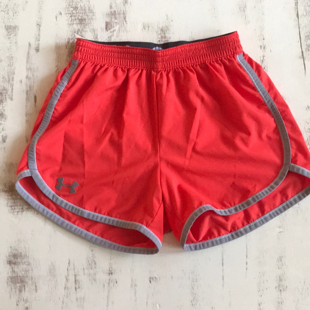Under Armour shorts. Elastic waist band. Size XS.