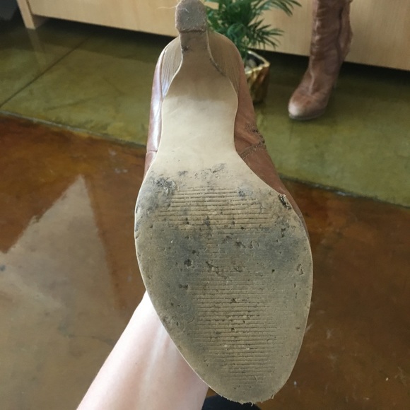 ALMOST VINTAGE over the knee boots - Picture 3 of 3