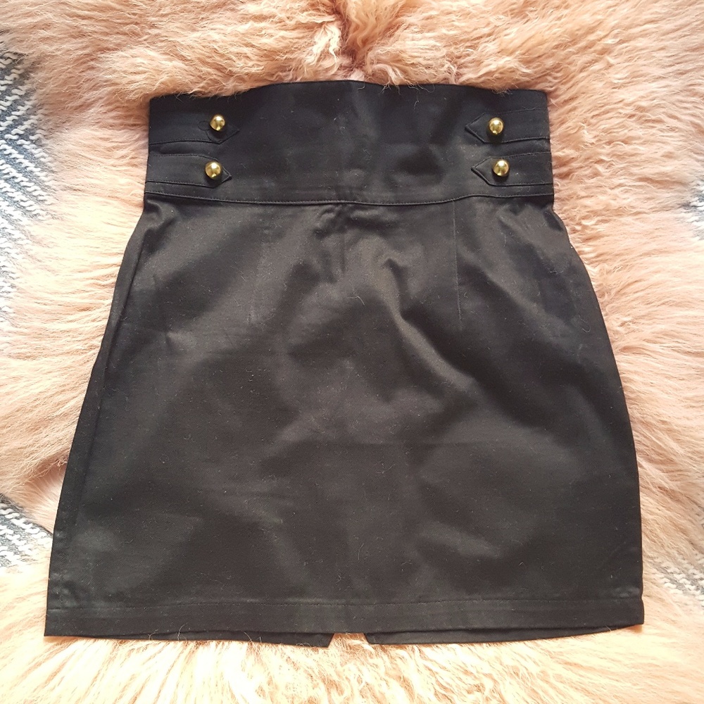 H&M High-waisted Black Mini Skirt