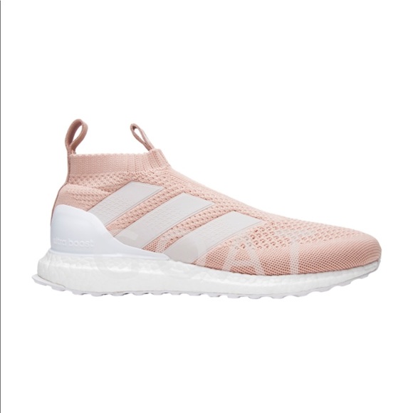 adidas gazelle silver green womens adidas Nemeziz Tango 17+ UltraBoost