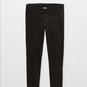 American Eagle Chill Legging