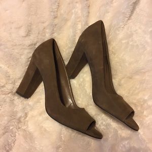 Franco Sarto Genuine Suede Pumps