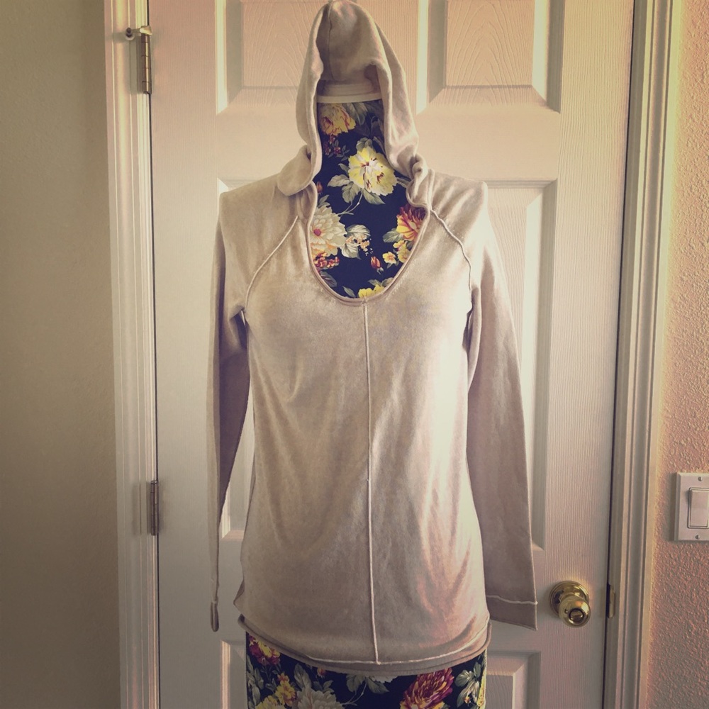 Tommy Bahama tan Sun Worn hoodie NWT Sz XS