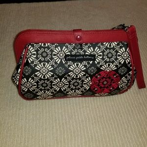 Petunia picket bottom clutch