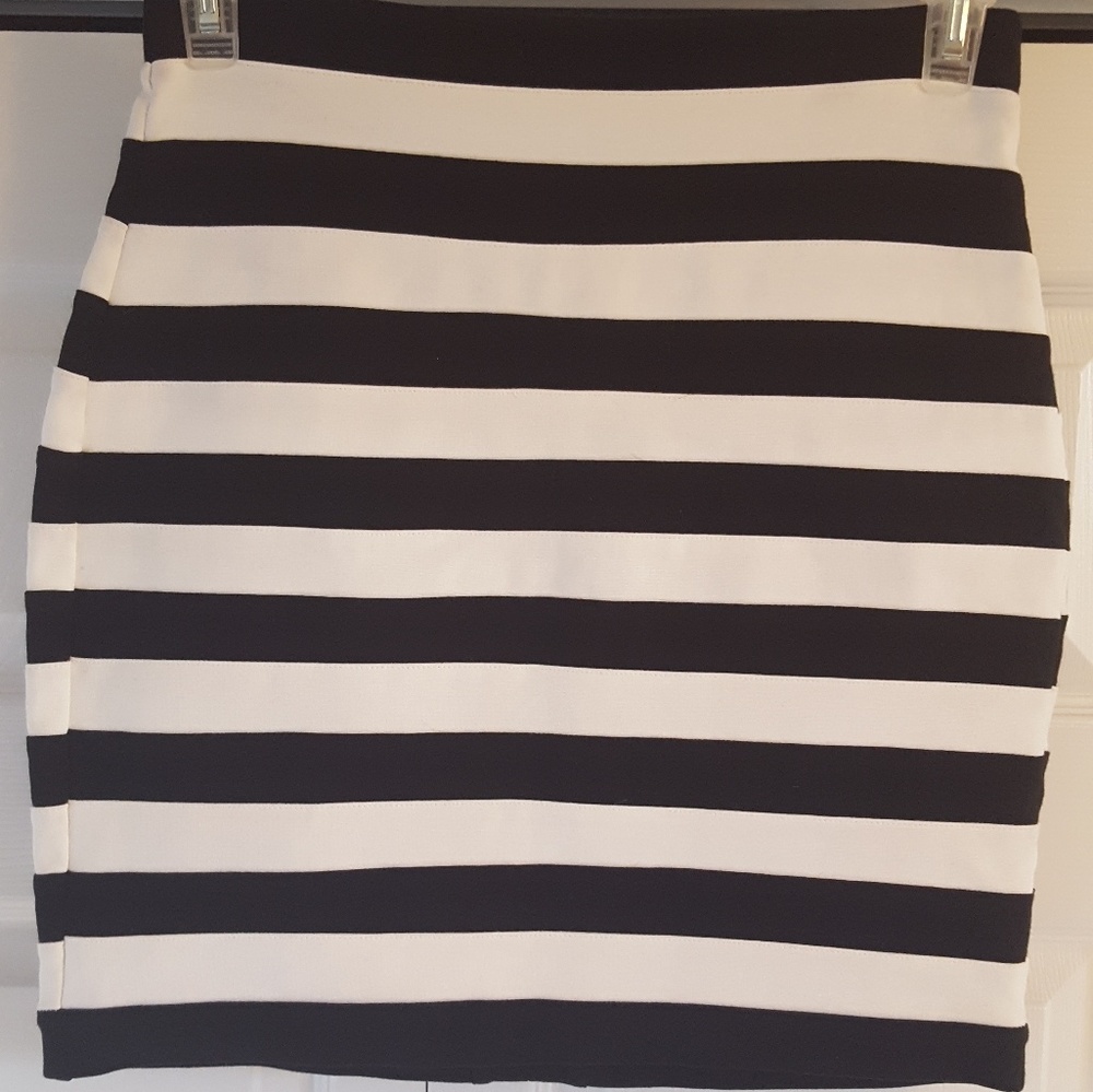 Express pencil skirt