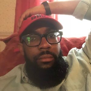 Meet your Posher, Joshua