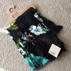 Hawaiian sarong pareo