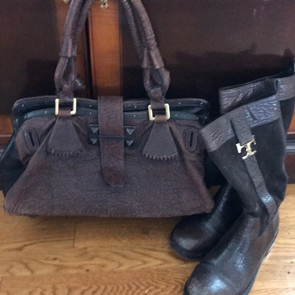 Tory Burch Gold LOGO Brown Suede & Leather Boots - Picture 2 of 8