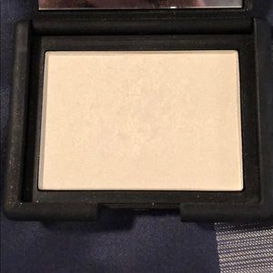 NARS Albatross highlight