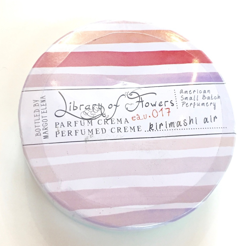 Library of Flowers Kirimashi Air Perfume Creme NEW