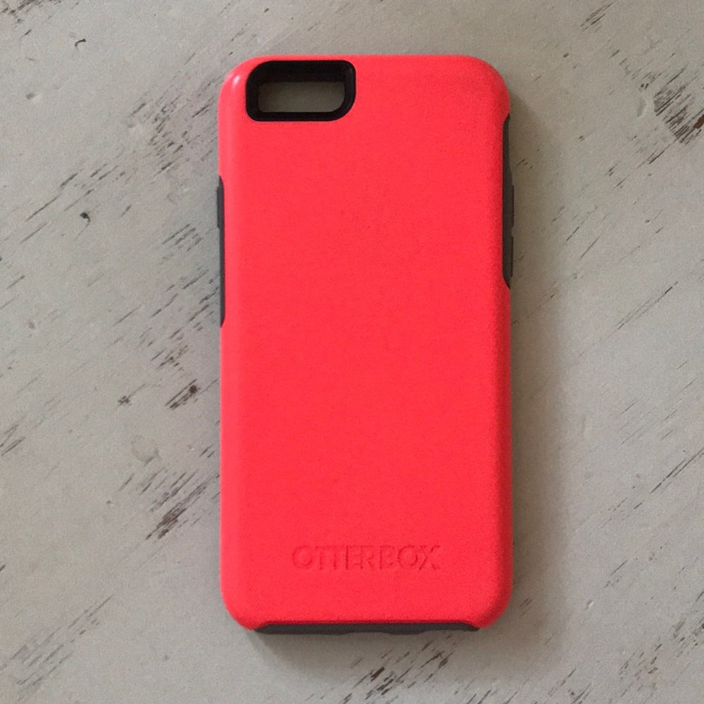 Otterbox. iPhone 6.