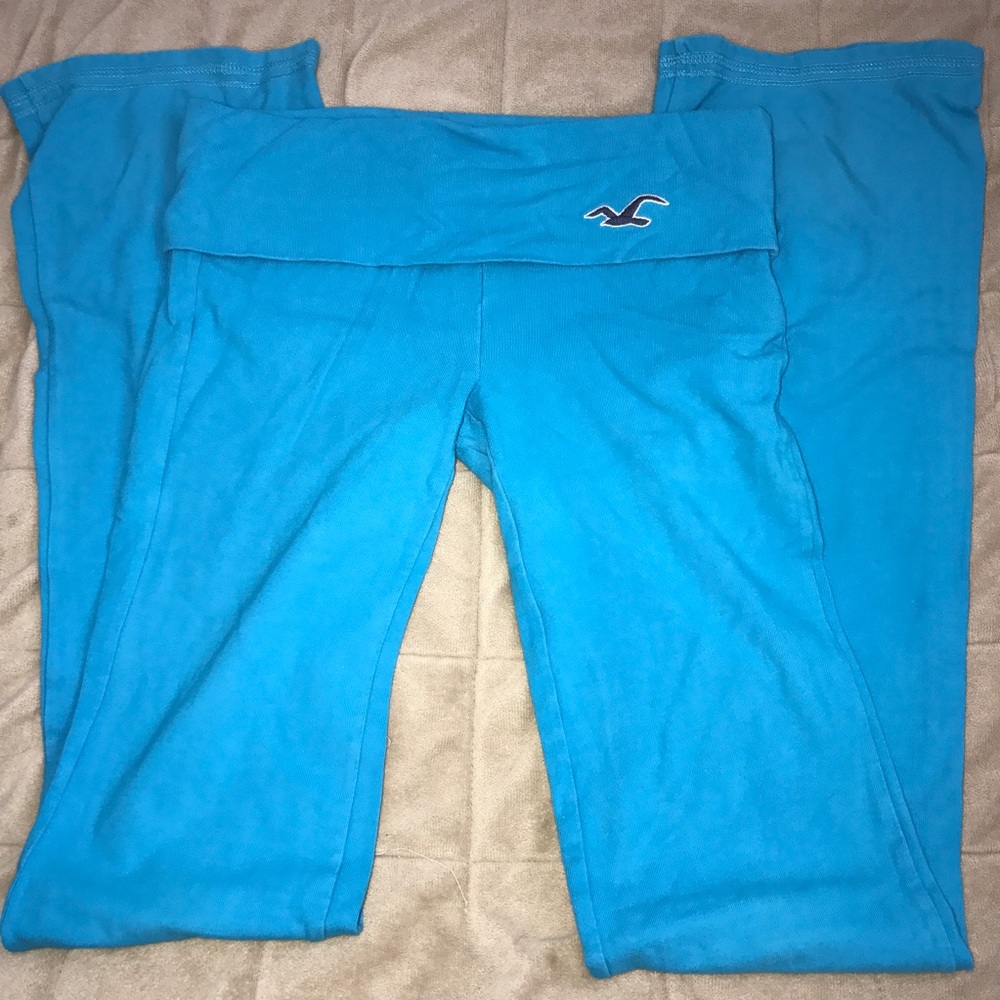 Hollister yoga pants