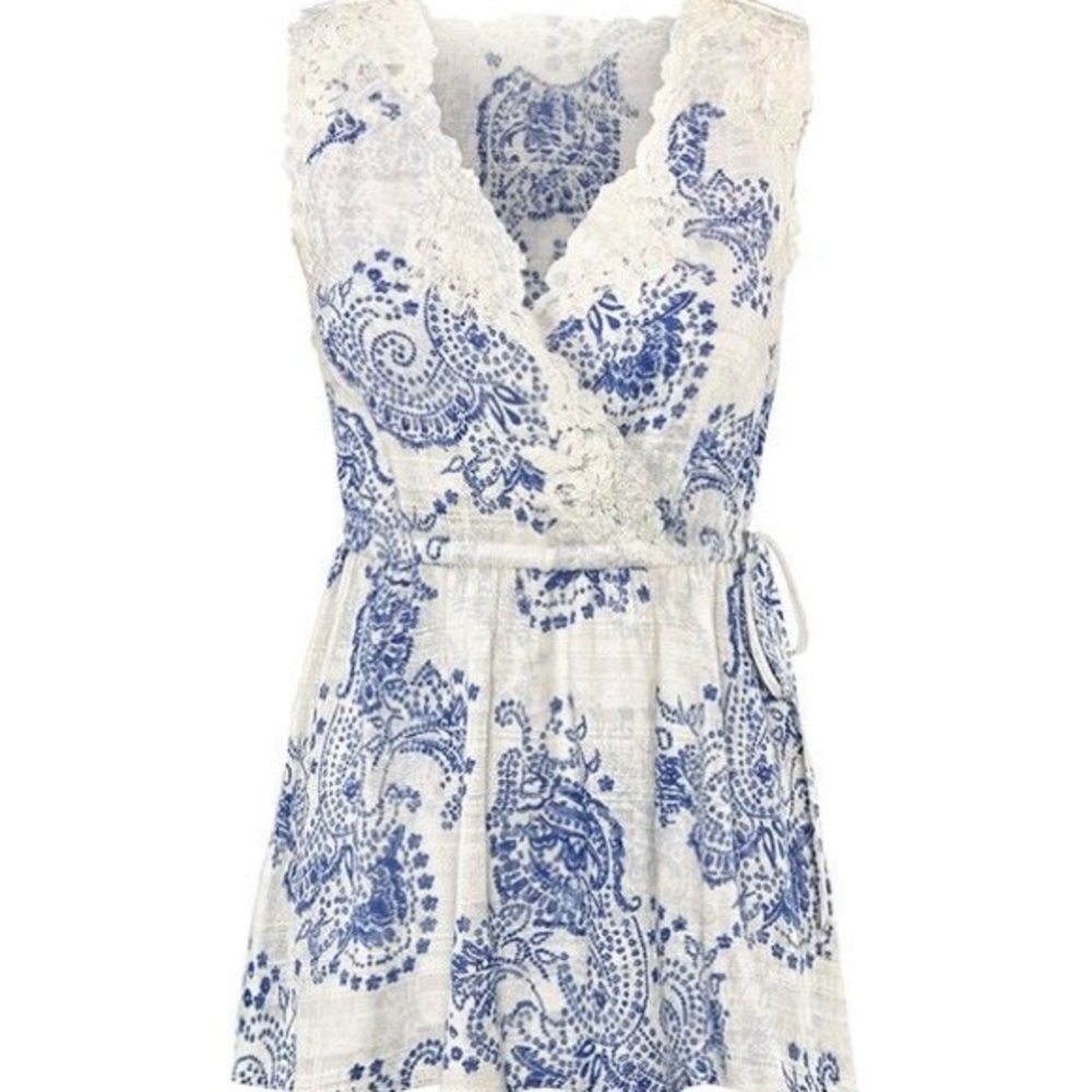 CAbi Veranda Top Blue/Cream