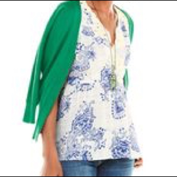 CAbi Veranda Top Blue/Cream - Picture 7 of 7