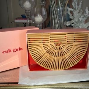 CULT GAIA Ark small bamboo clutch