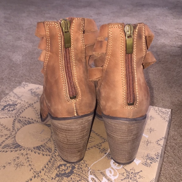 Free People Hybrid Heel Boot - Picture 3 of 6