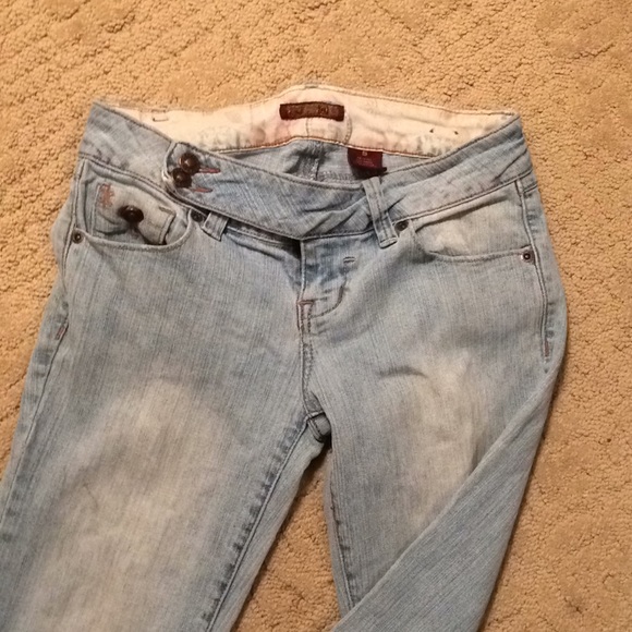 Jeans like new - Picture 2 of 4