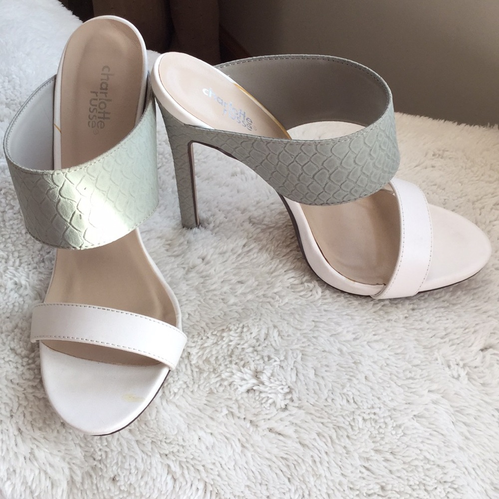 Stiletto white and grey/green strap mule