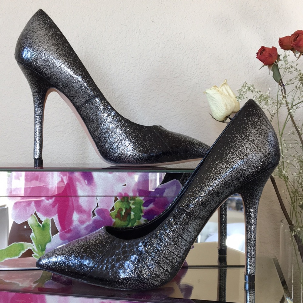BOUTIQUE 9 x Sally Reptile Pumps