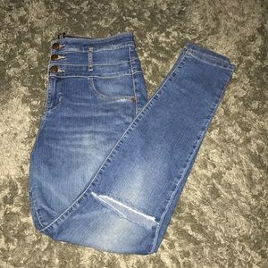 High waisted jeans