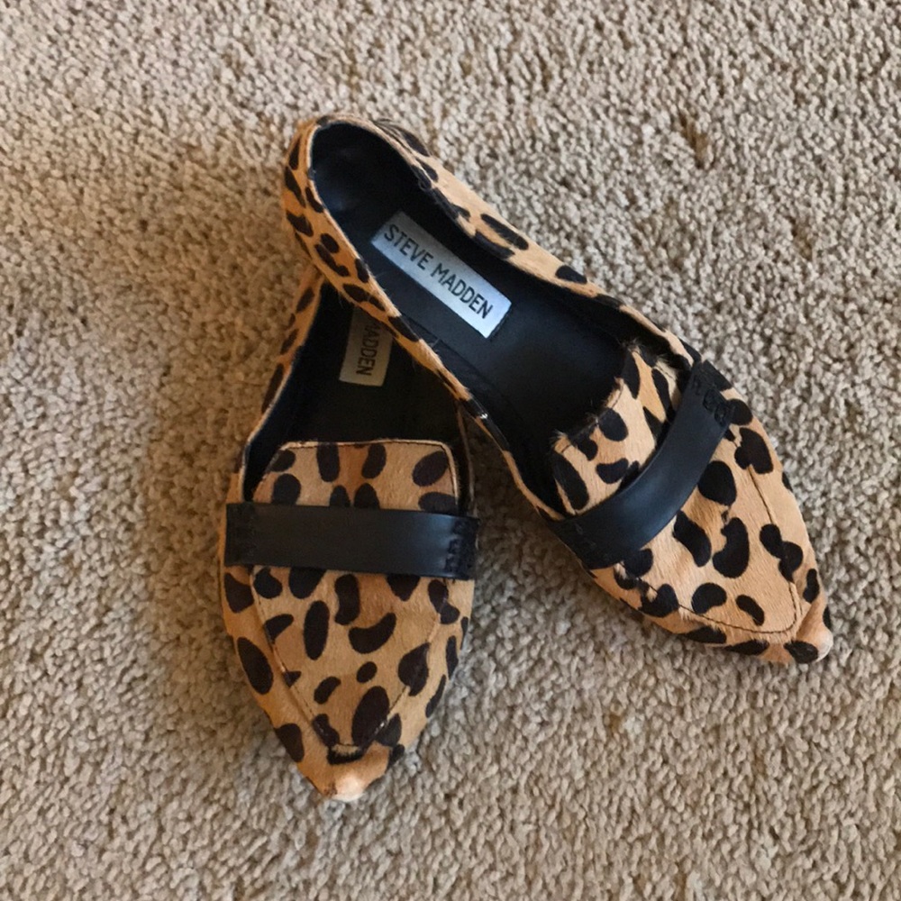Steve Madden leopard faux fur flats