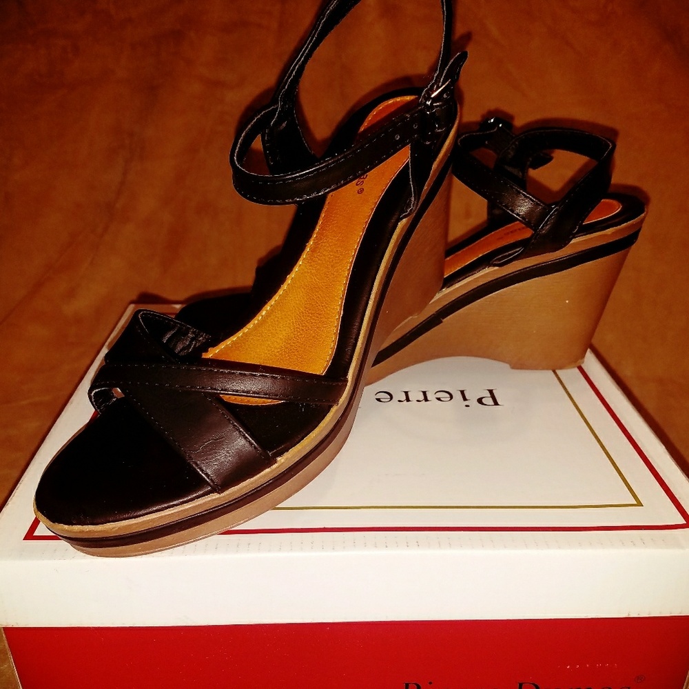 Wedges - Picture 3 of 3
