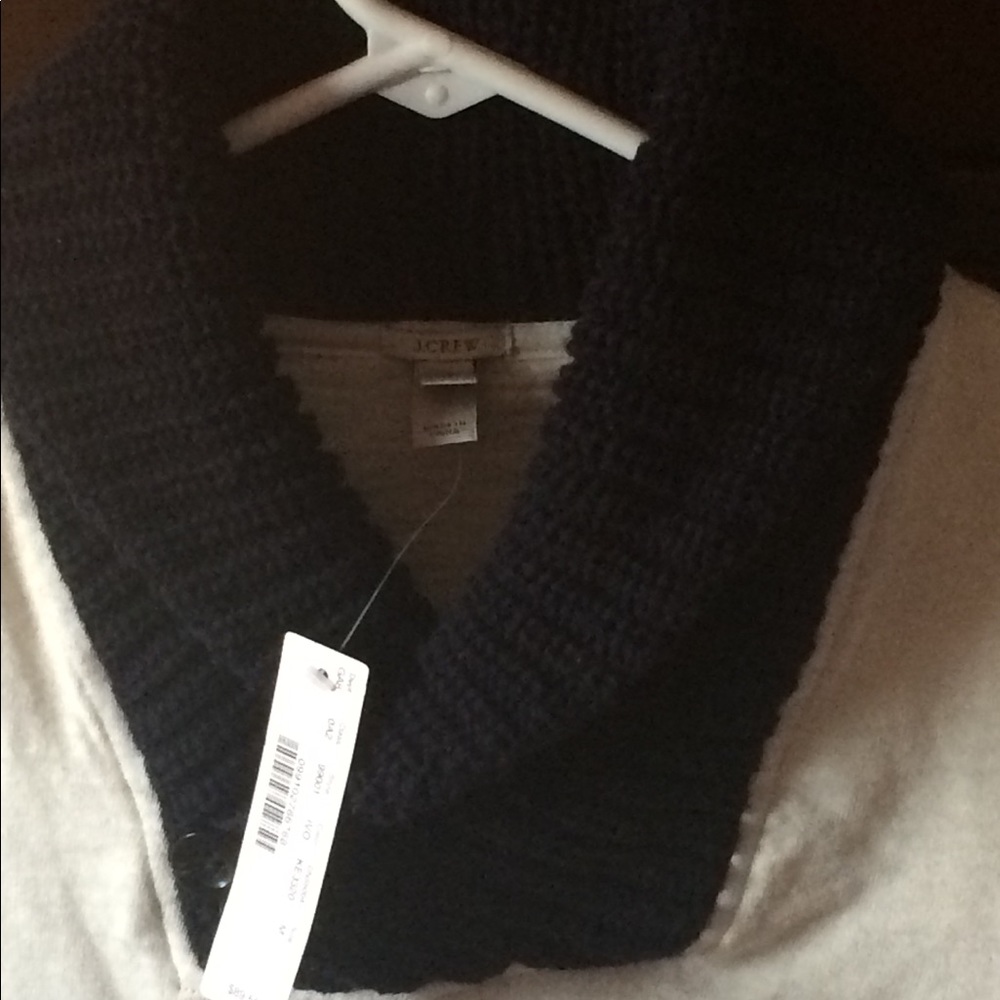 Sweater - Picture 2 of 2