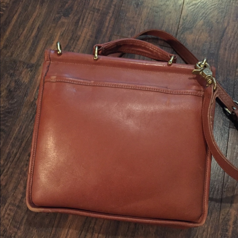 •Coach• Vintage Willis Bag in British Tan - Picture 4 of 8