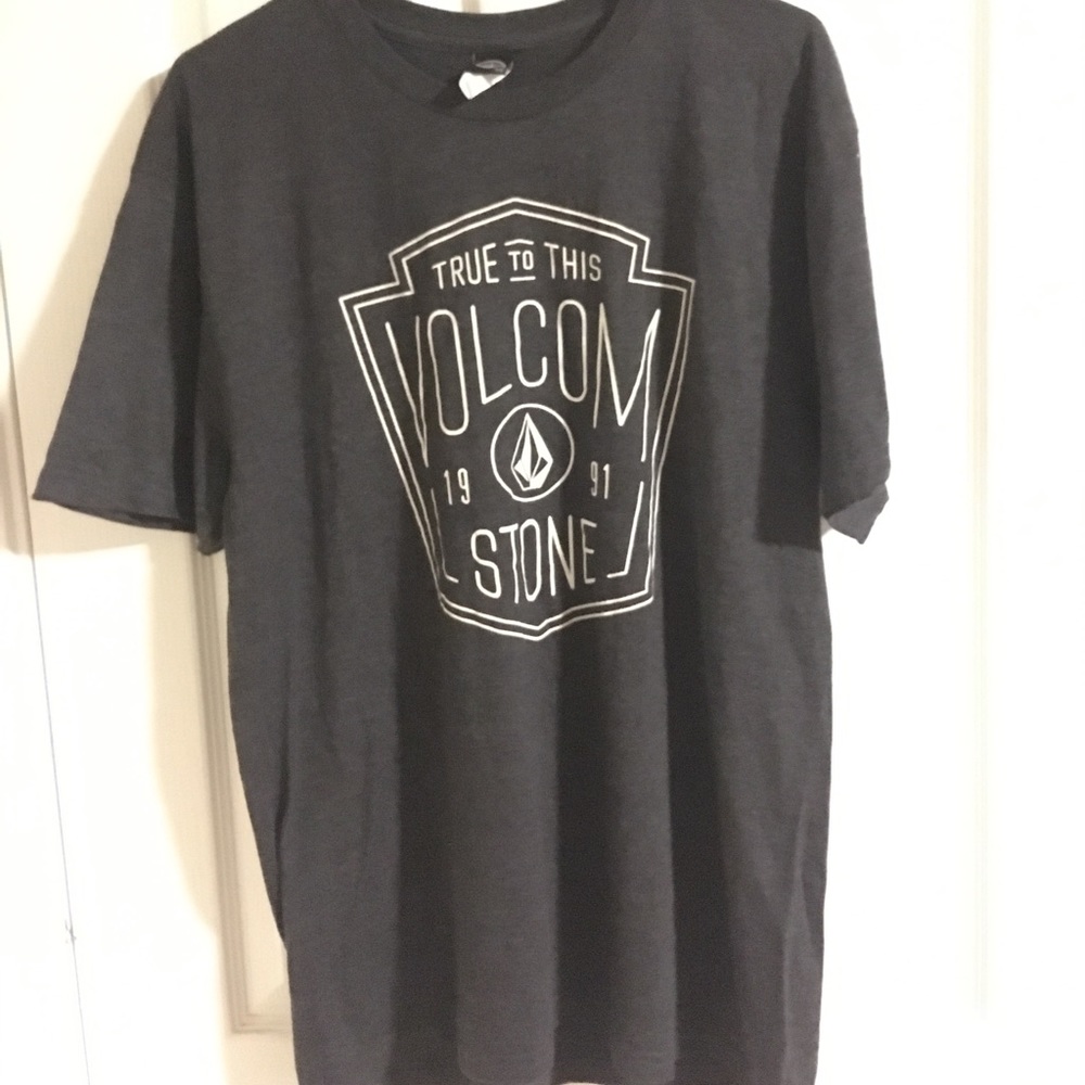 Brand new Volcom t-shirt