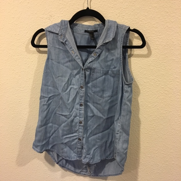 Forever 21 Tops - Forever 21 chambray sleeveless button down top Forever 21 Tops - Forever 21 chambray sleeveless button down top
